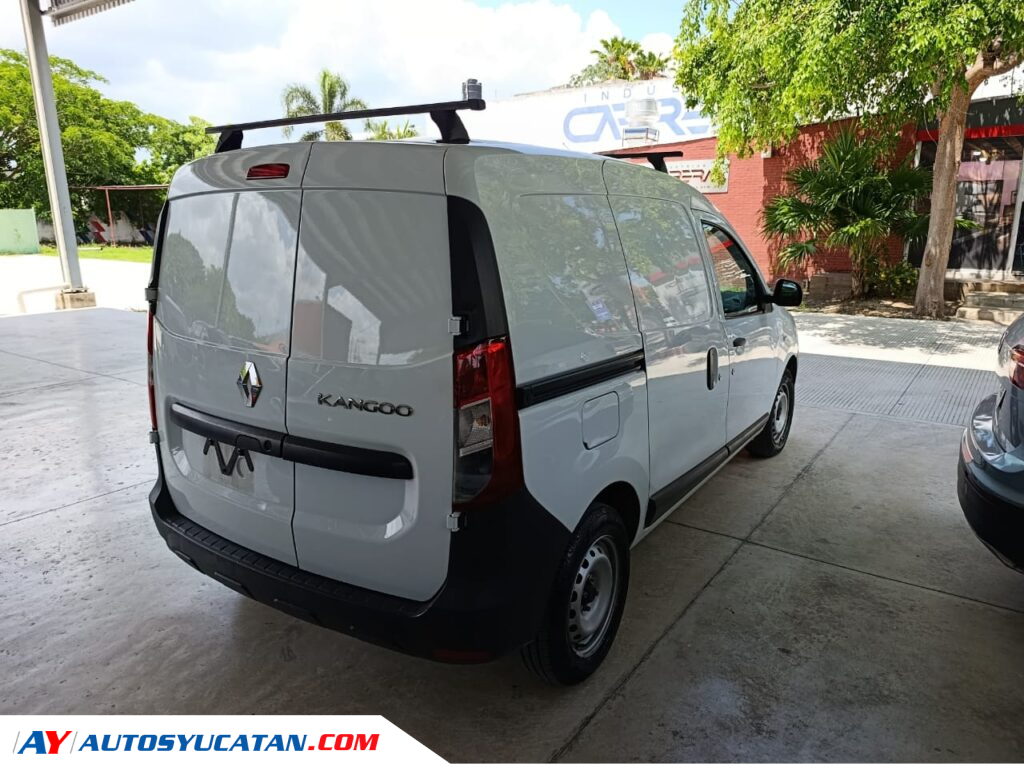 Renault Kangoo 2023