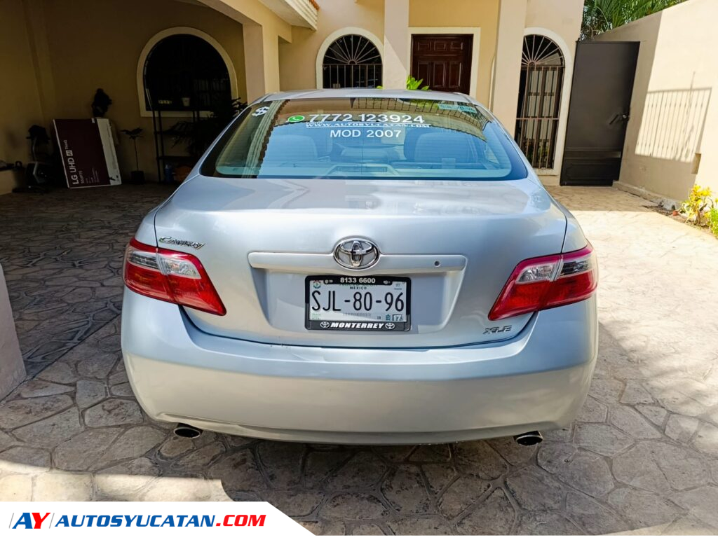Toyota Camry 2007