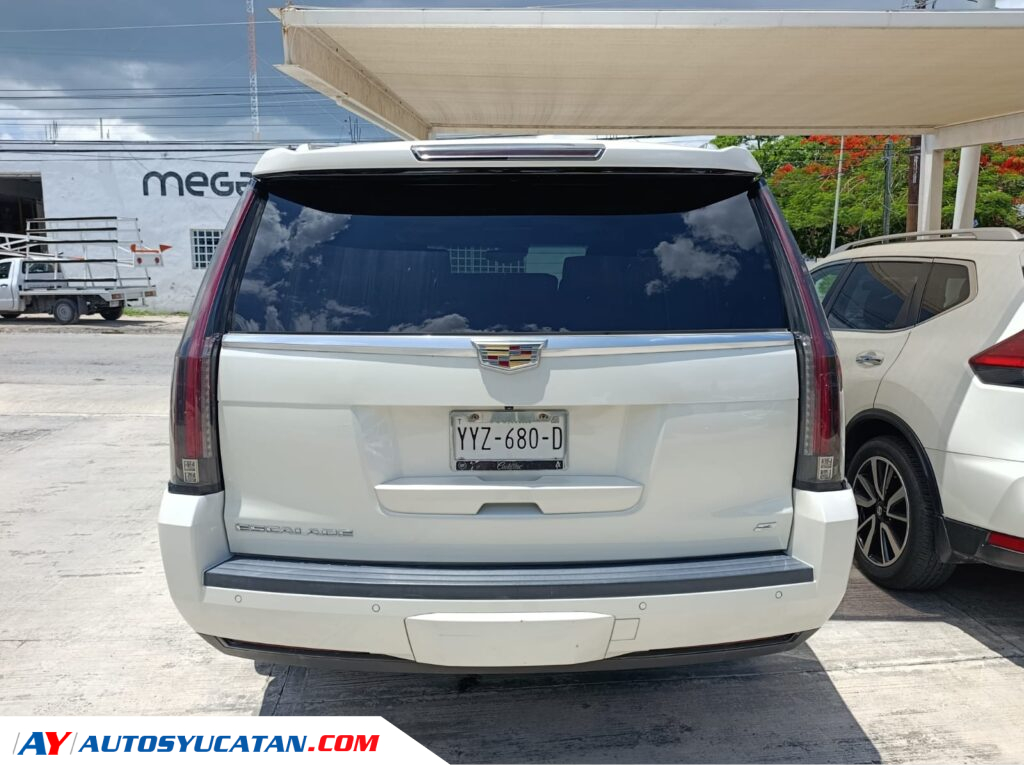 Cadillac Escalade SUV 2015