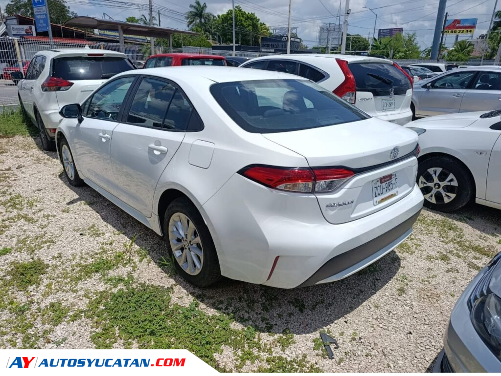 Toyota Corolla automático 2022