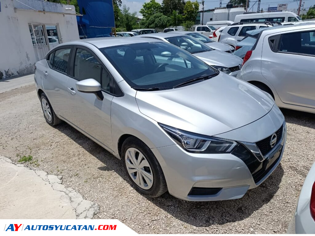 Nissan Versa Automático 2020