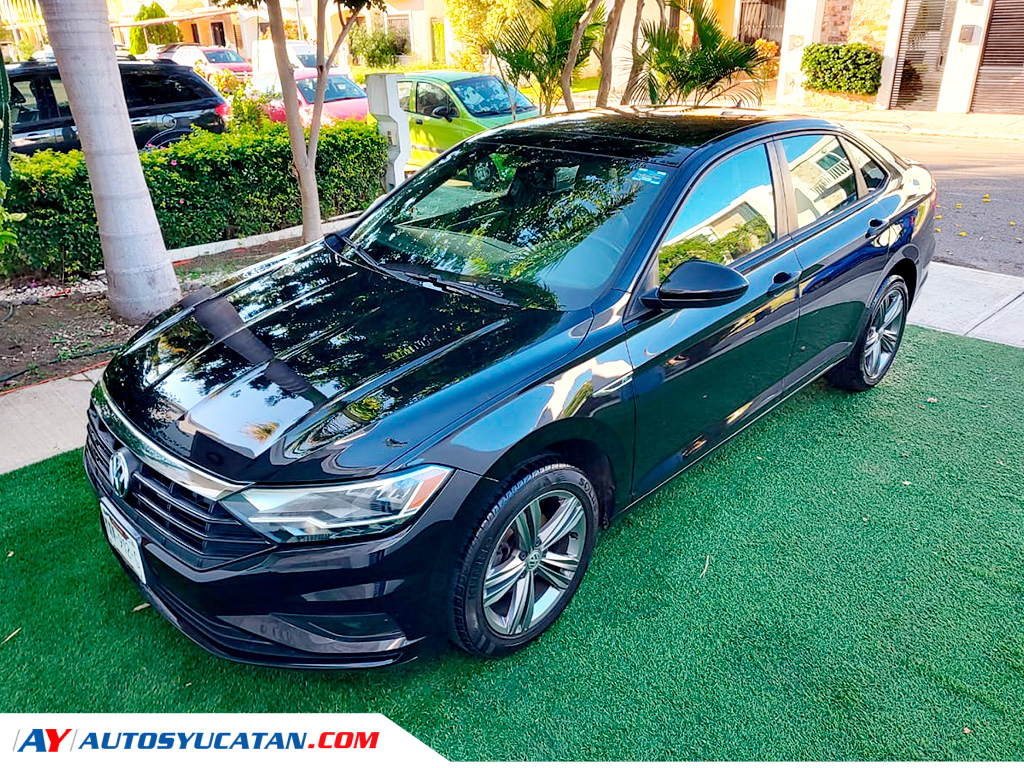 Volkswagen Jetta R line 2022