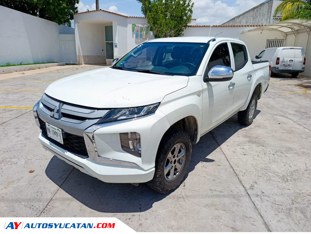 Mitsubishi L200  GLX  Diesel 4x4  2022