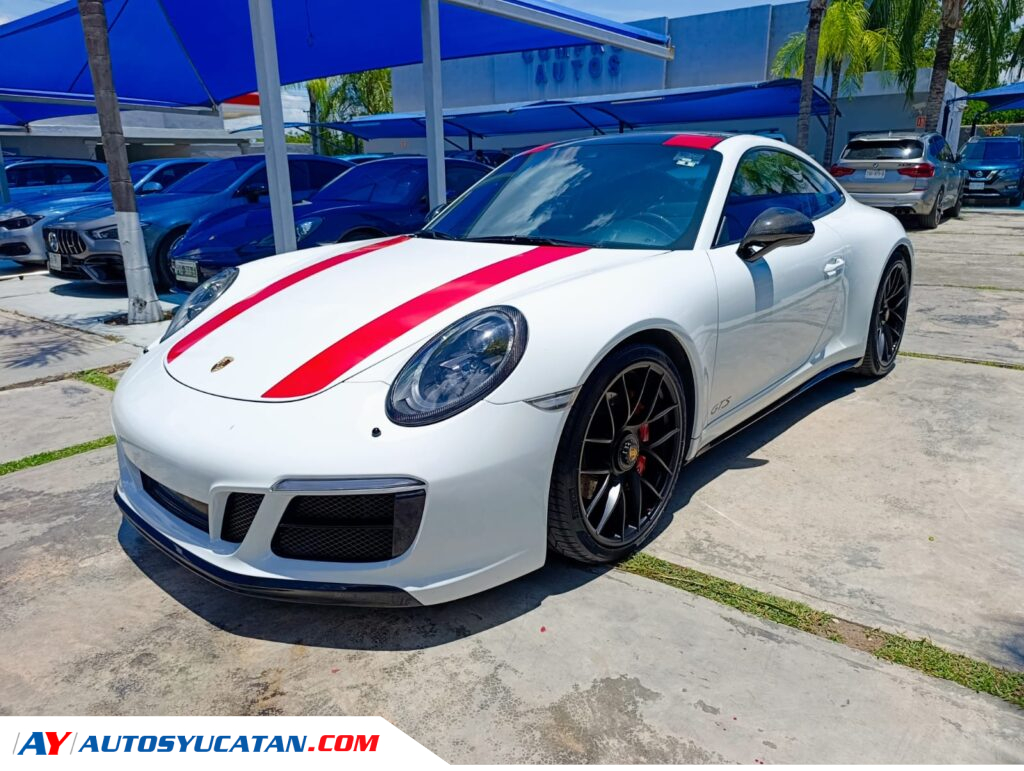Porsche 911 Carrera 4GTS 2018