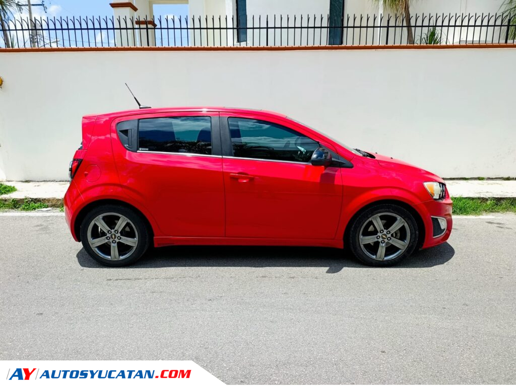 Chevrolet Sonic RS 2014