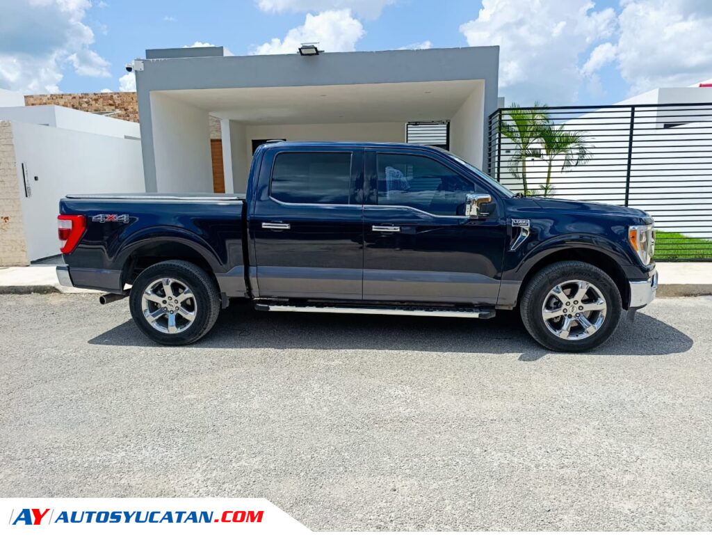 Ford Lobo Lariat 4x4 2023