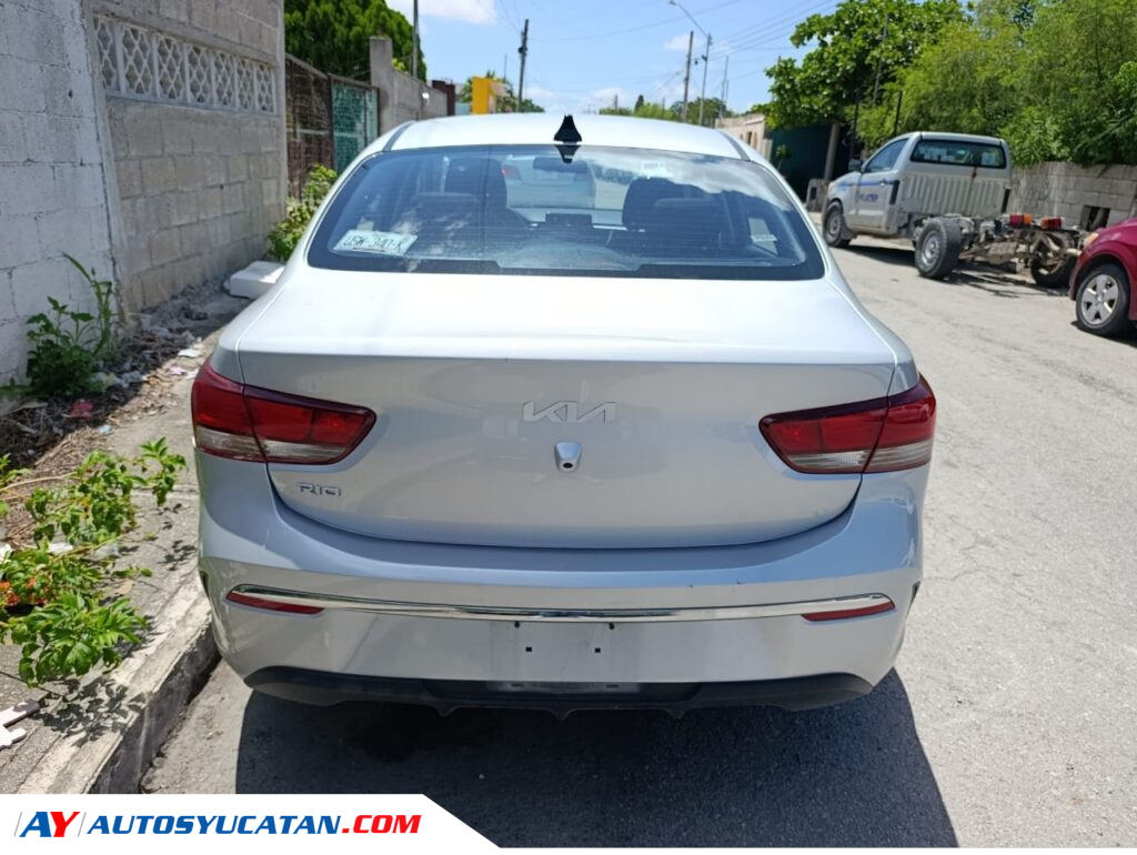 Kia Rio LX Automatico 2023