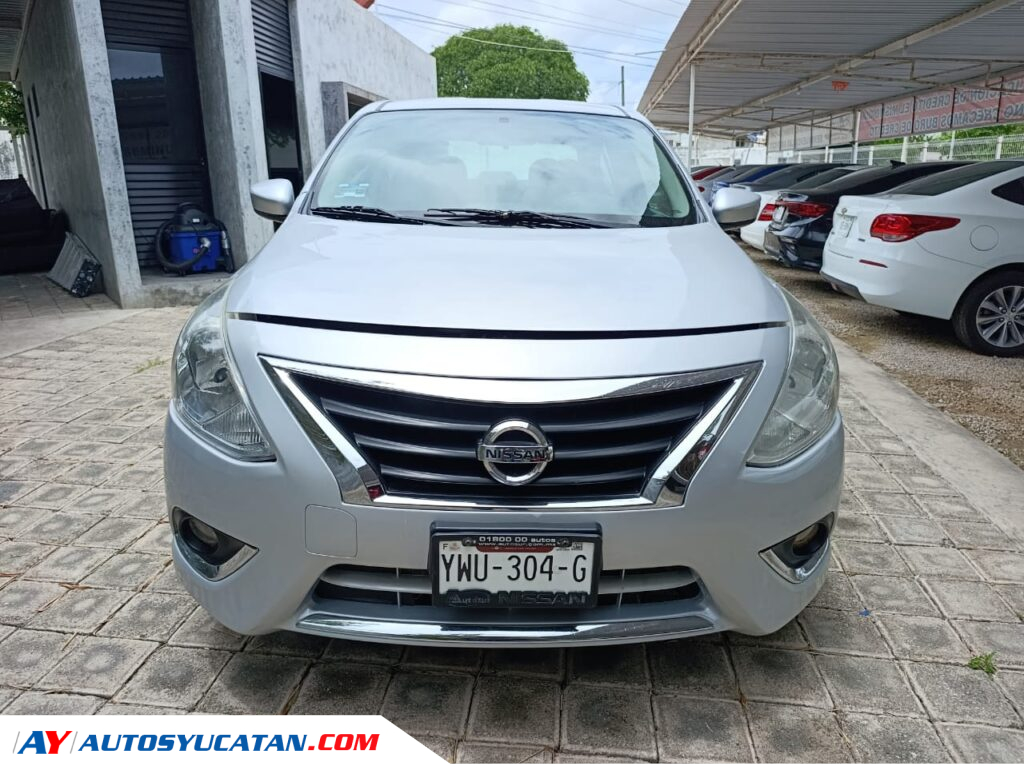 Nissan Versa 2016