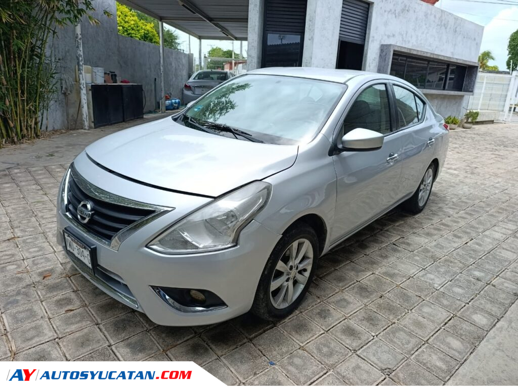 Nissan Versa 2016