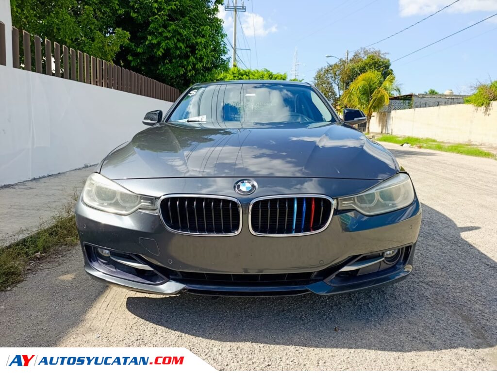 BMW Serie 3 328i Sportline 2013