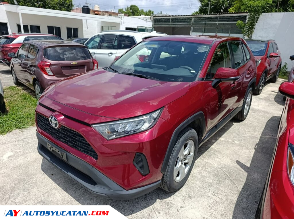 Toyota rav4 le 2020