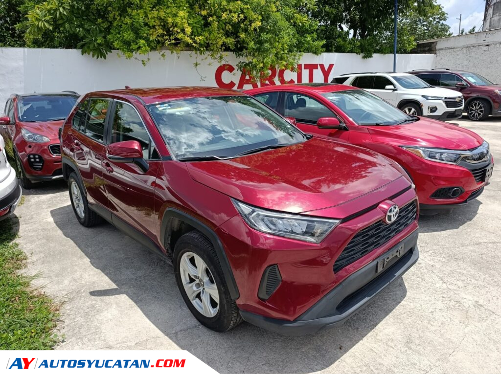 Toyota rav4 le 2020