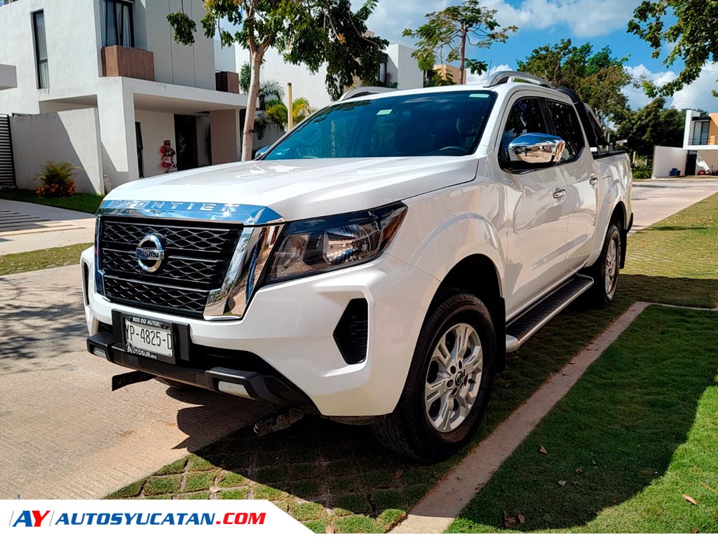 Nissan Frontier LE 2022