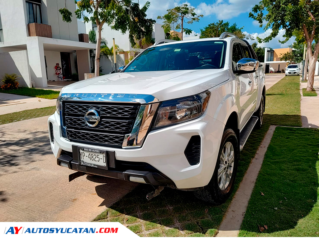 Nissan Frontier LE 2022