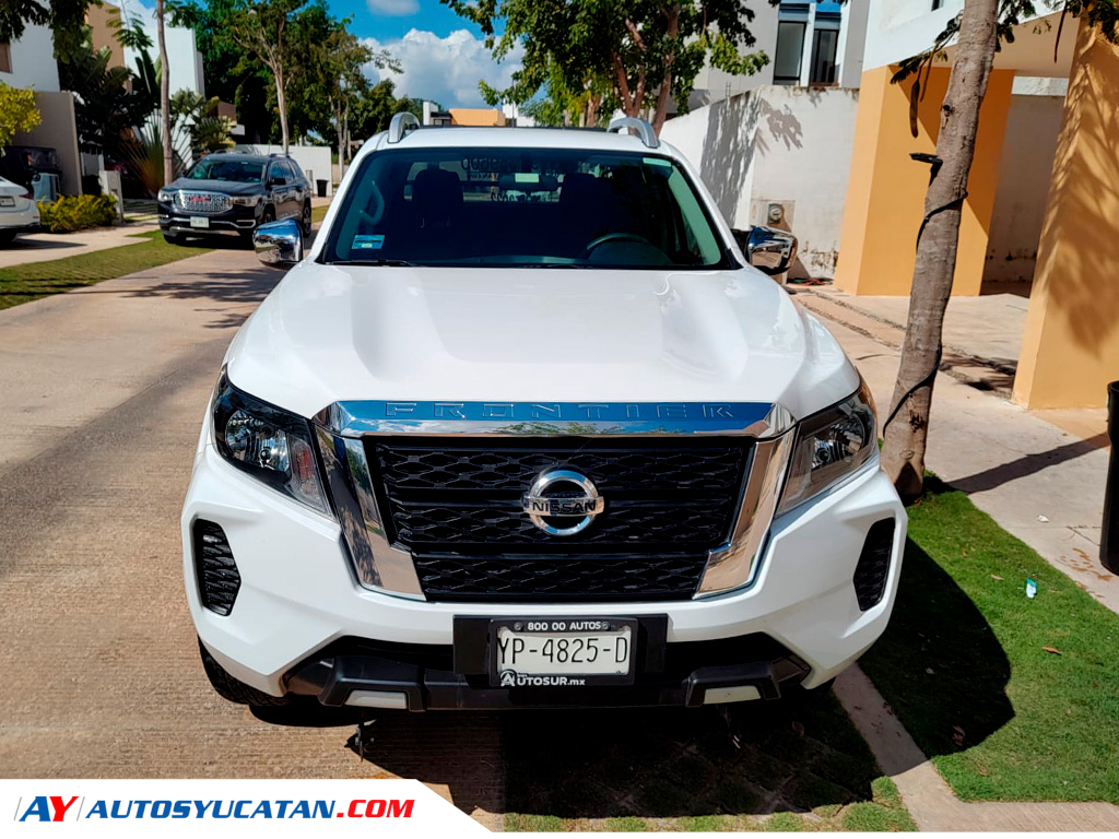 Nissan Frontier LE 2022