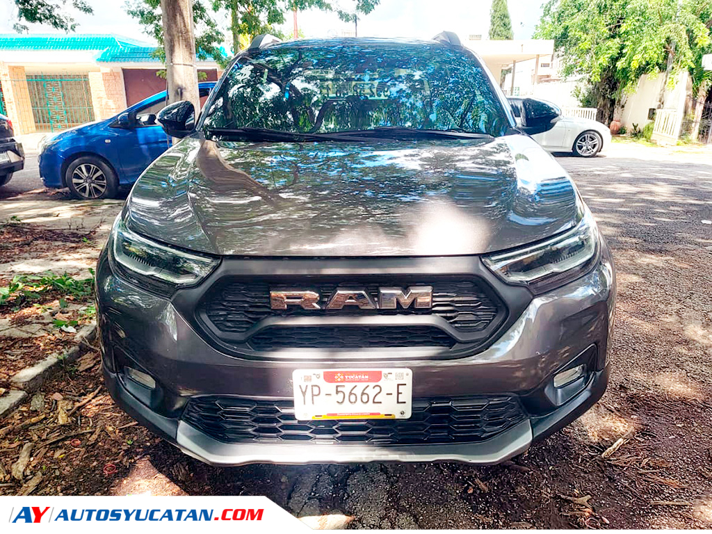 Dodge RAM 700 Laramie 2024