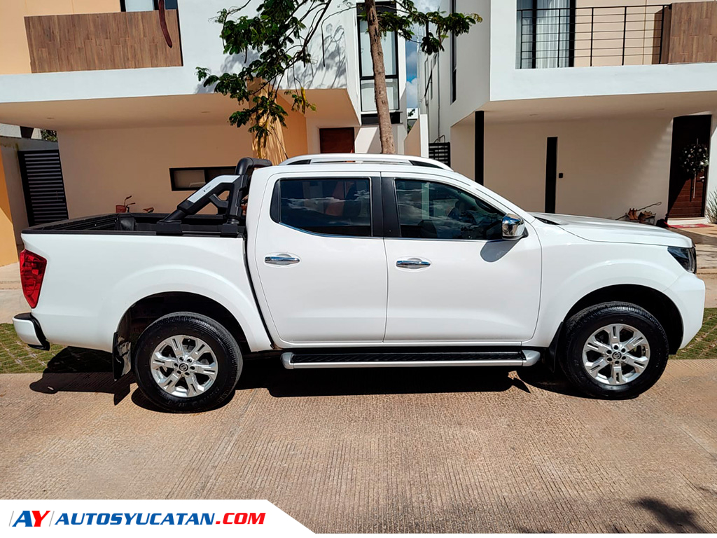 Nissan Frontier LE 2022