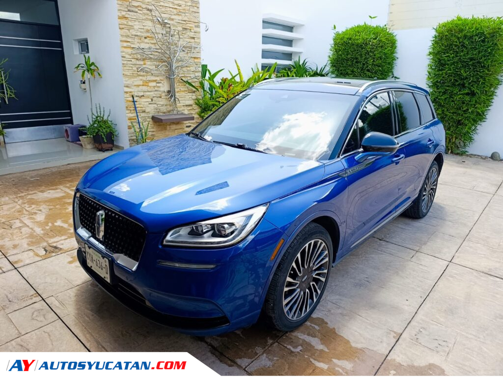 Lincoln Corsair 2021