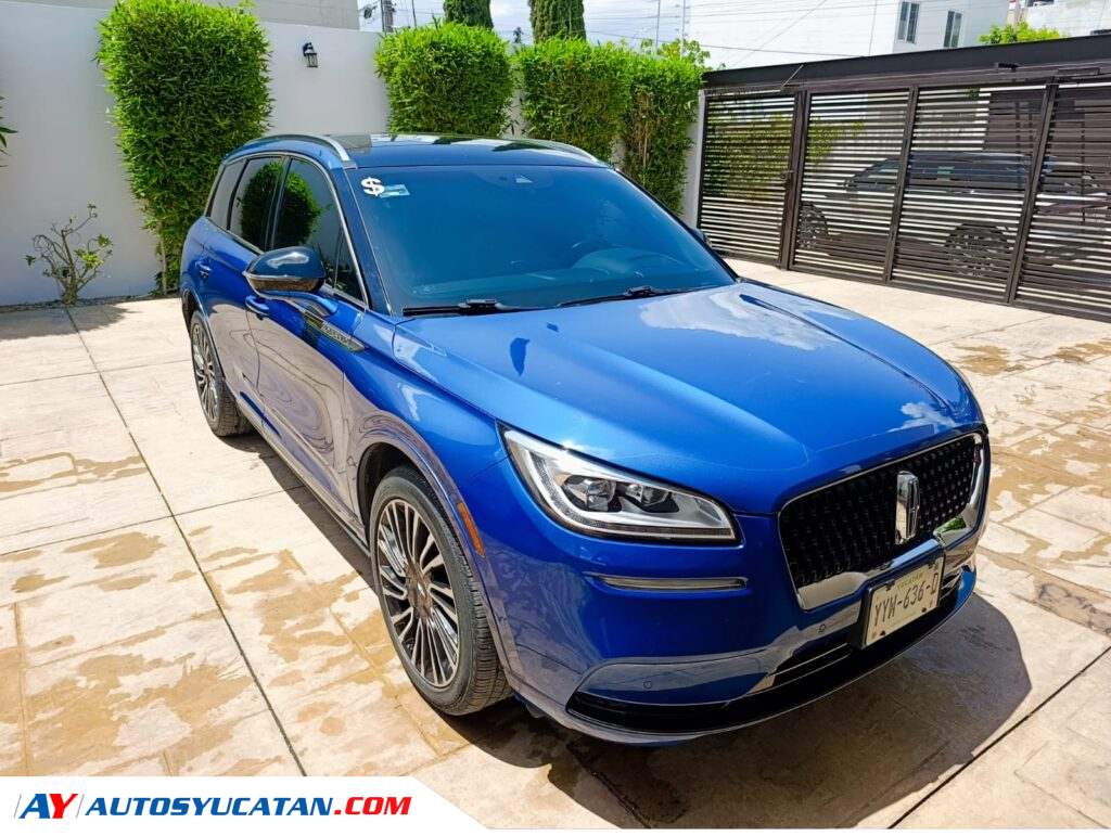 Lincoln Corsair 2021