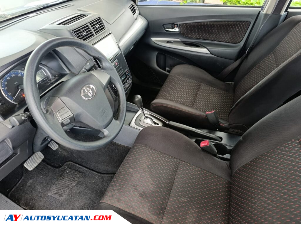 Toyota Avanza XLE automático 2020