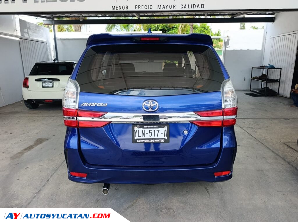 Toyota Avanza XLE automático 2020