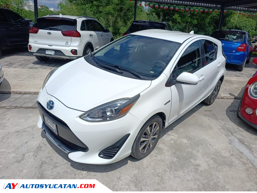 Toyota Prius C 2020