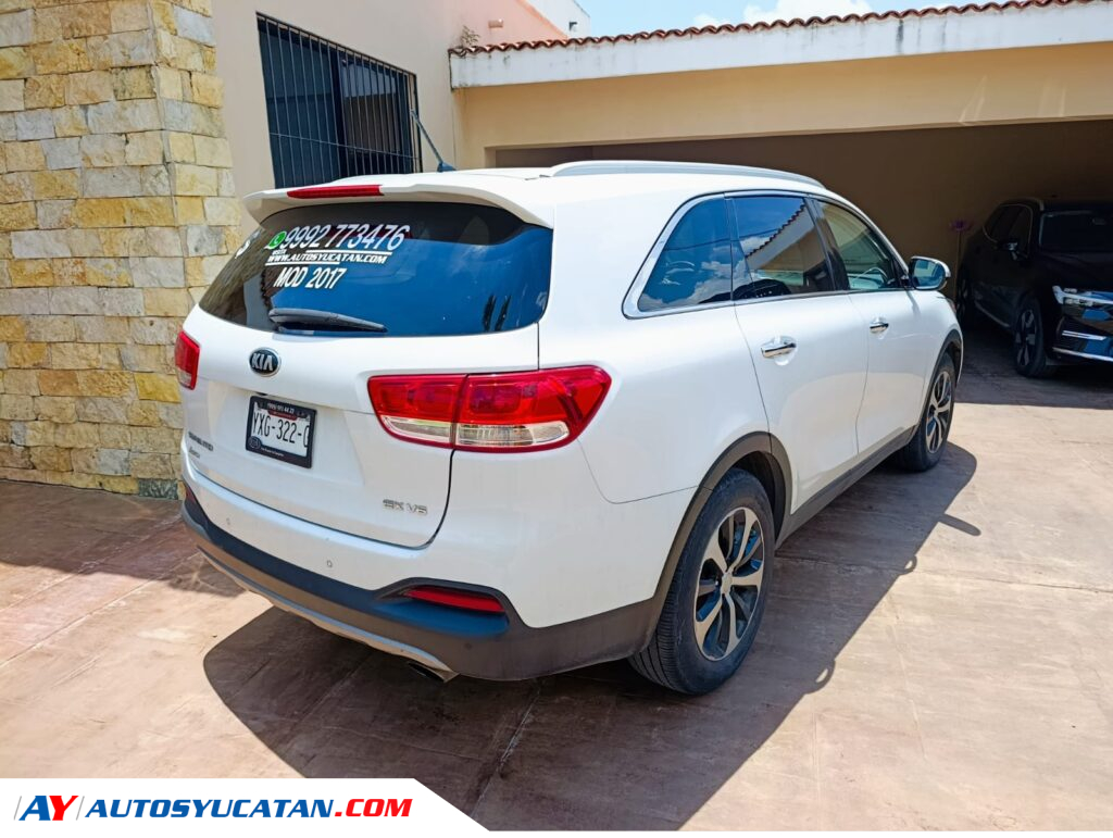 Kia  Sorento EX  2017