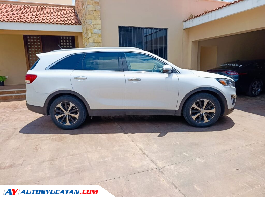 Kia  Sorento EX  2017
