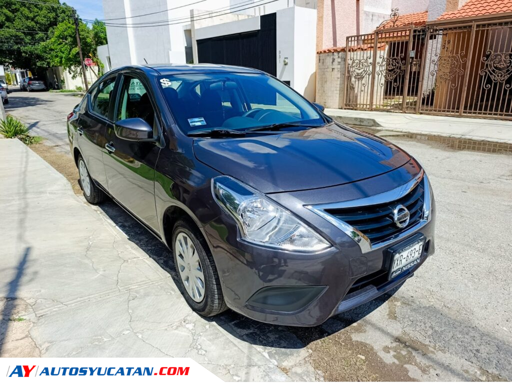 Nissan Versa Sense AT 2017
