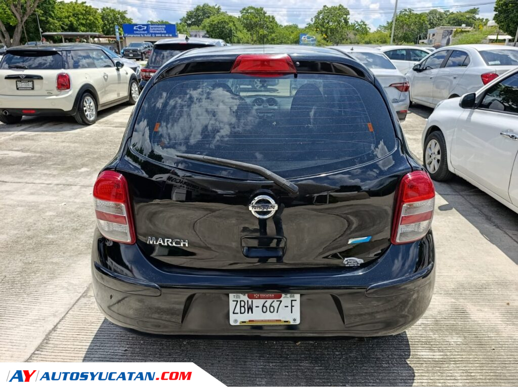 Nissan March Sense 2013