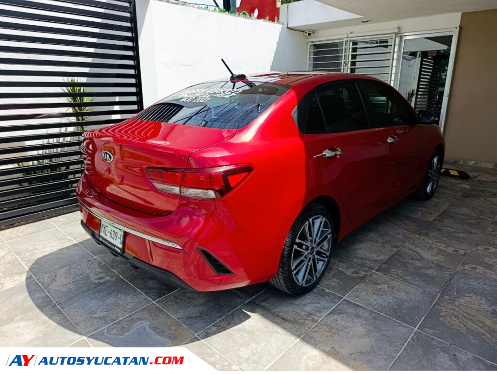 Kia Rio  EX 2021