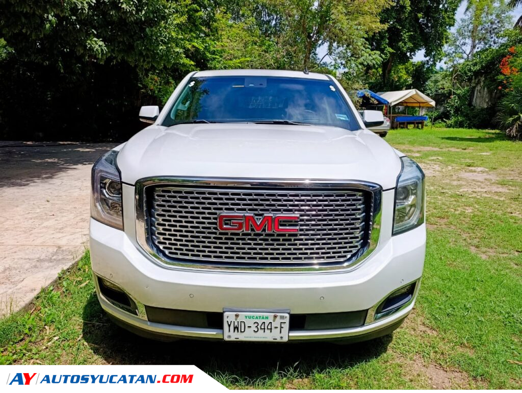 GMC Yukon Denali 2017