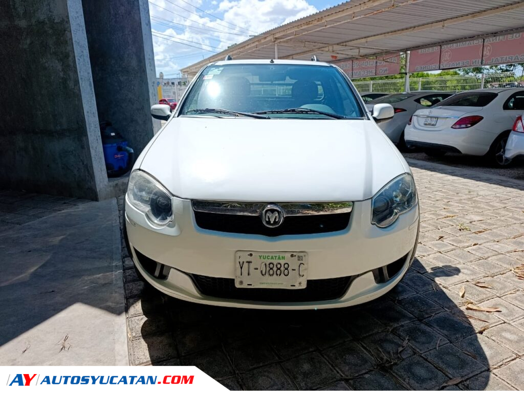 RAM 700 cabina sencilla STD 2018