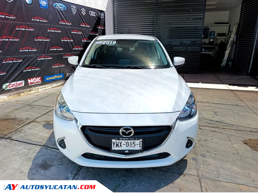 Mazda 2 2019