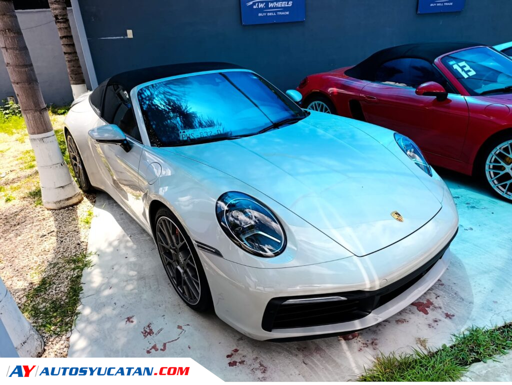 Porsche 911 Targa 2021