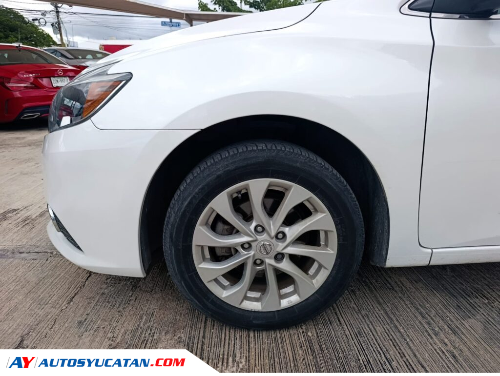 Nissan Sentra Advance 2019