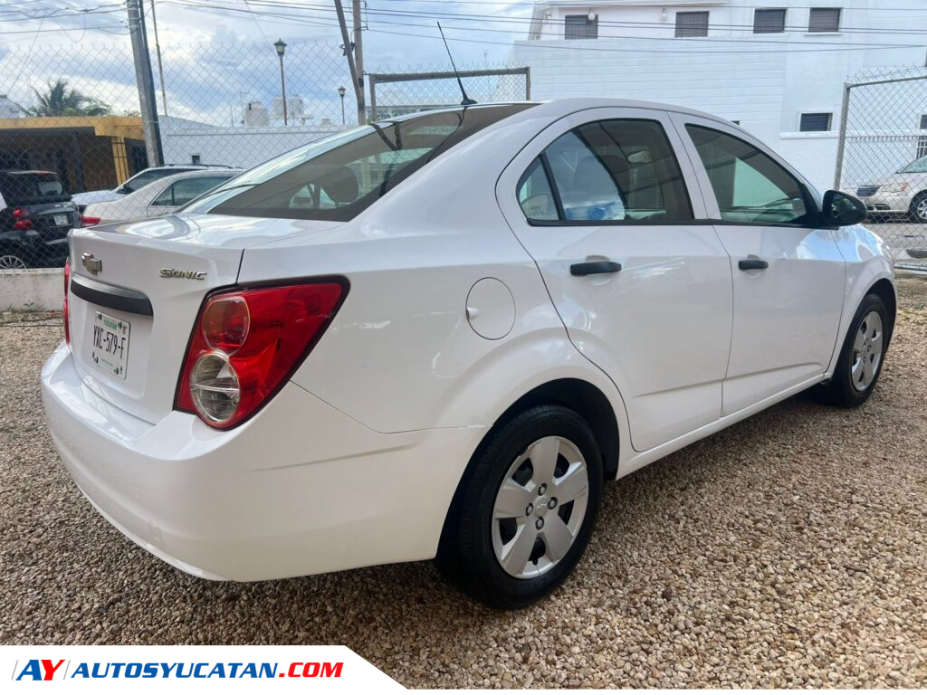 Chevrolet Sonic 2013