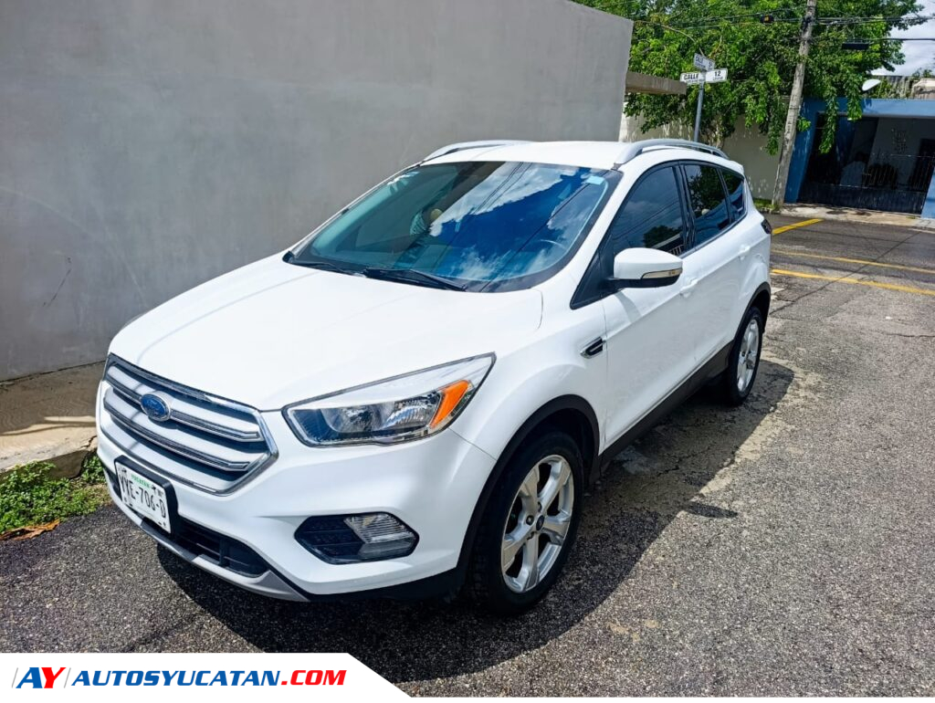 Ford Escape Trend Advance 2017