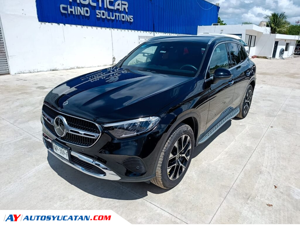 Mercedes-Benz GLC 300 4MATIC  2023