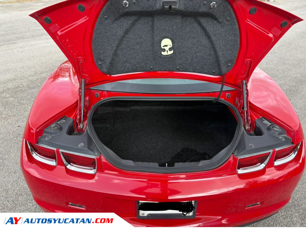 Chevrolet Camaro LS 2013