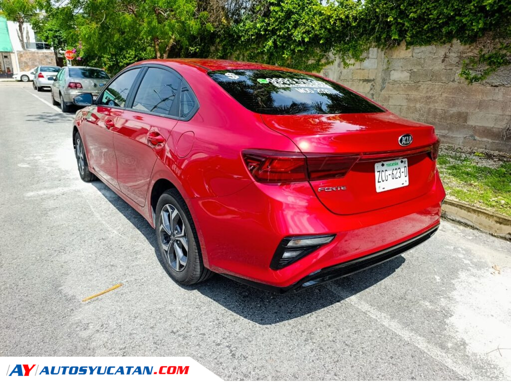 Kia Forte 2.0L LX MT Sedan Standar 2021