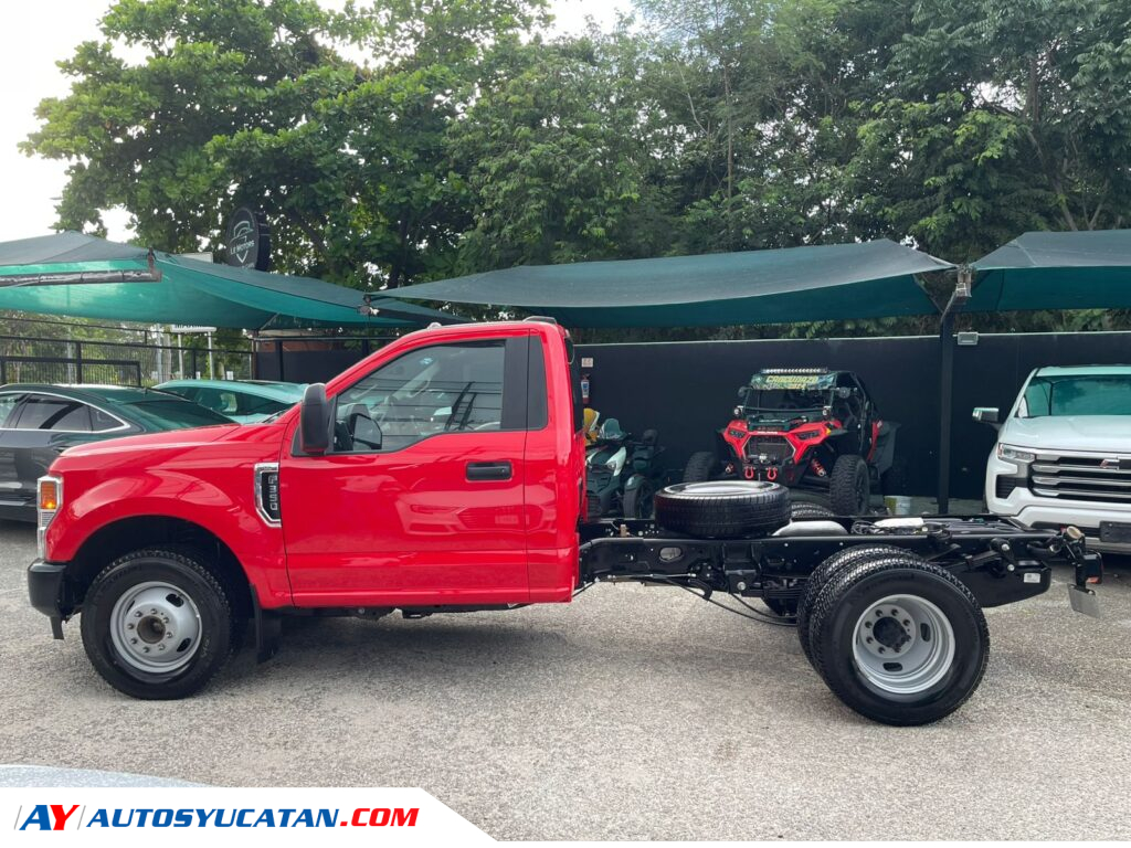 Ford Superduty F-350 Chasis XL 2022
