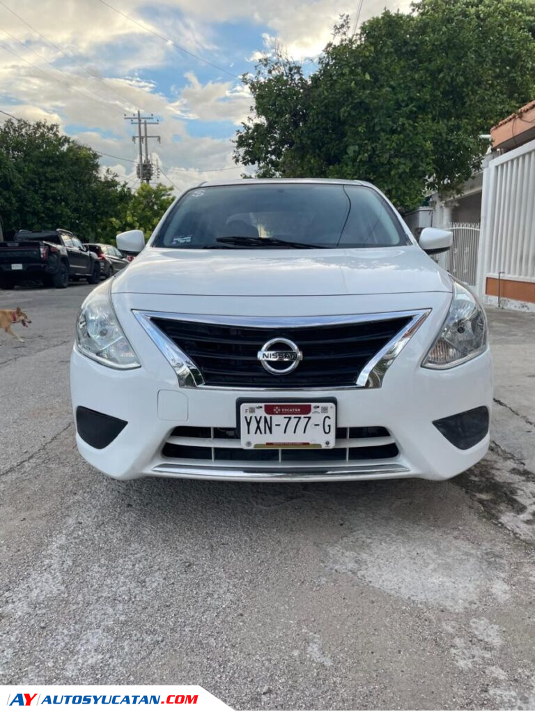Nissan Versa Estandar 2018