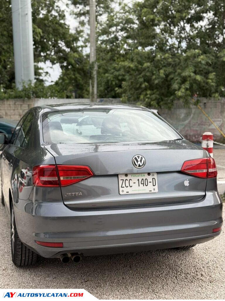IMPECABLE VOLKSWAGEN JETTA 2015
