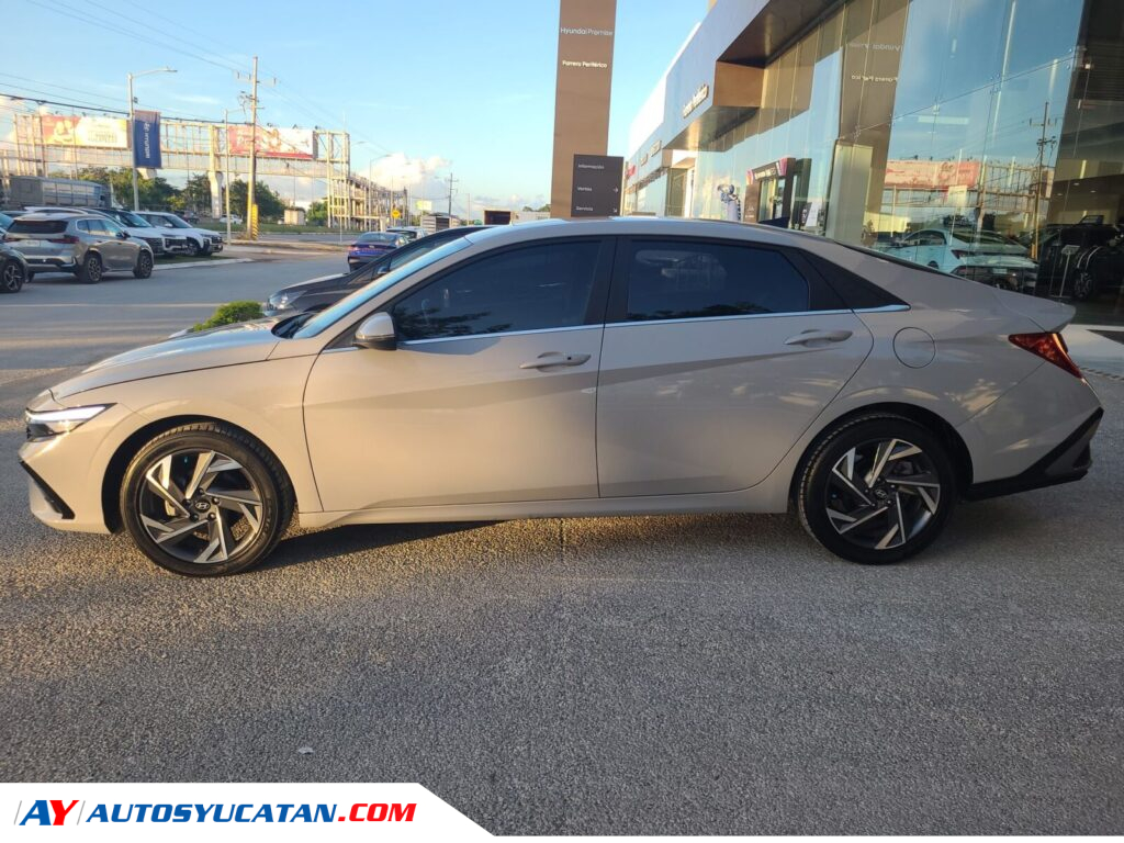 ELANTRA LIMITED TECH 2024