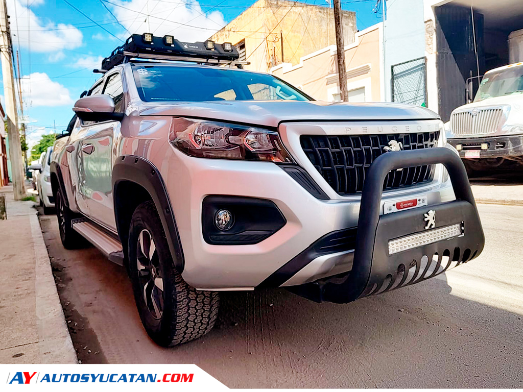 Peugeot Landtrek Allure 4cil 4x2 2,4L Pick Up 2021