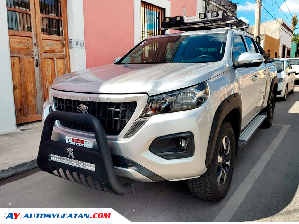 Peugeot Landtrek Allure 4cil 4x2 2,4L Pick Up 2021