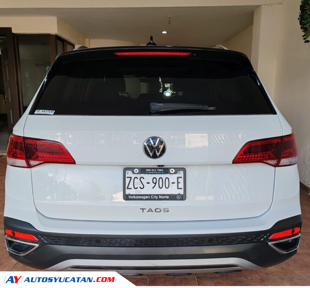 Volkswagen Taos Highline 2023