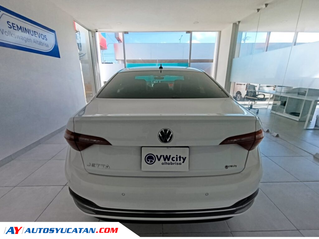 Volkswagen Jetta Sportline 2023