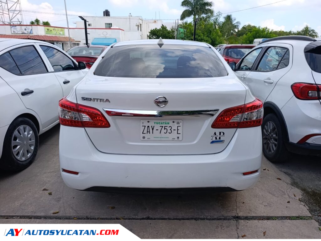 Nissan Sentra Advance Automático 2016